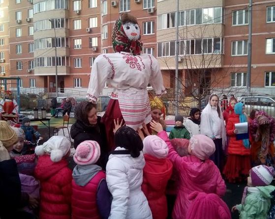 Масленица в Обручевском районе