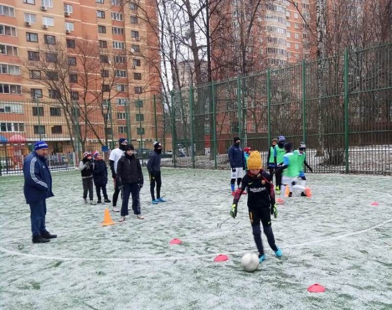 Спортивный праздник «Новый год у ворот»