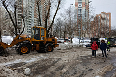 29.02.2024 прошёл обход территории  главы управы и директора ГБУ "Жилищник Обручевского района".