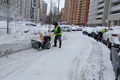 Жителям Обручевского рассказали, как организована зимняя уборка в районе